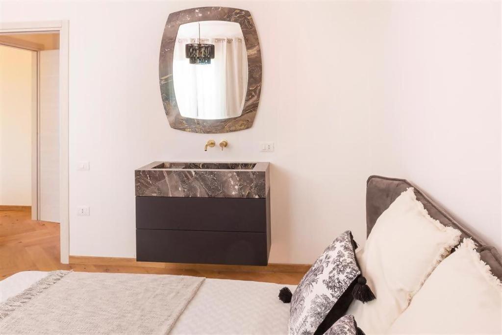Destiny Home 5 Бардолино Экстерьер фото