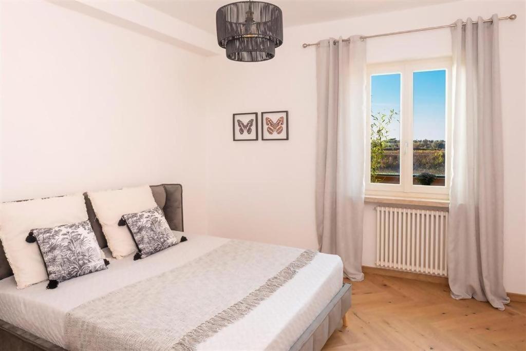 Destiny Home 5 Бардолино Экстерьер фото